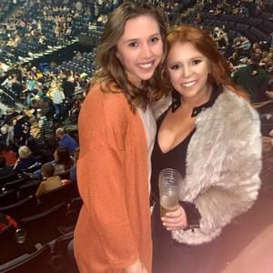 Meet your Posher, Abbie